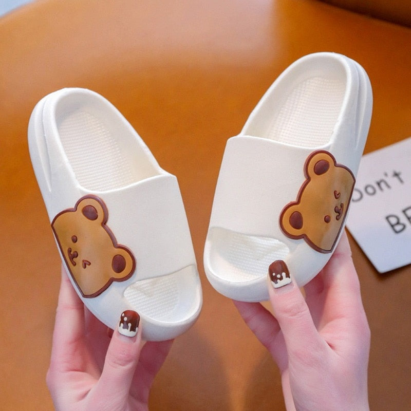 Chinelo infantil unissex com desenhos infantis