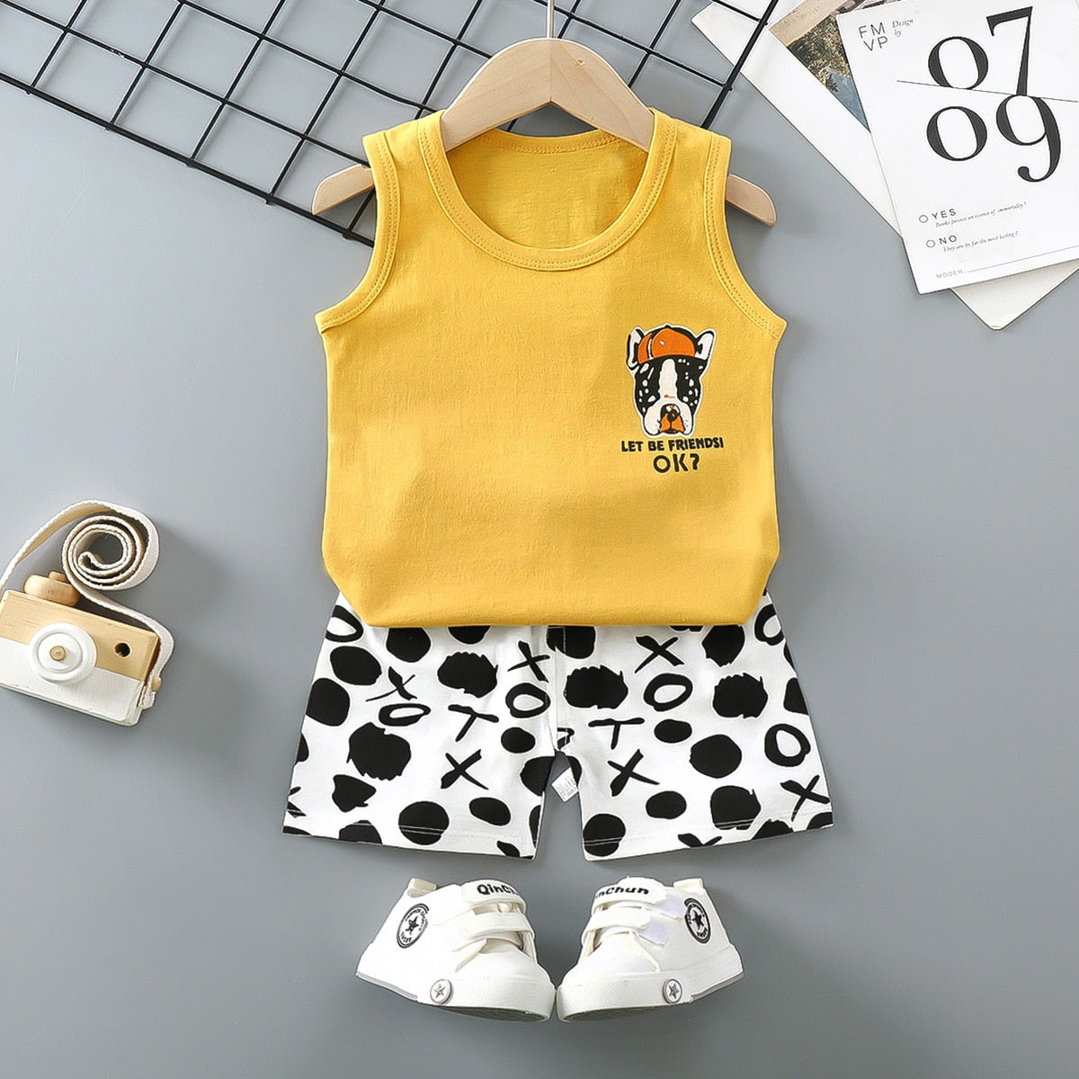 Conjunto infantil unissex 2 peças  colete + short