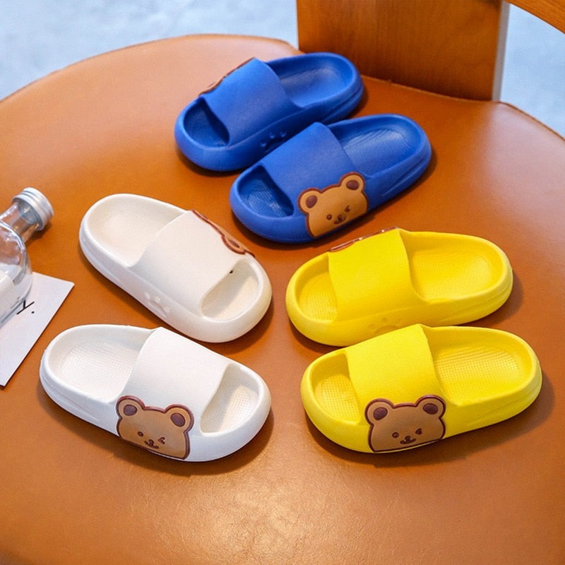 Chinelo infantil unissex com desenhos infantis